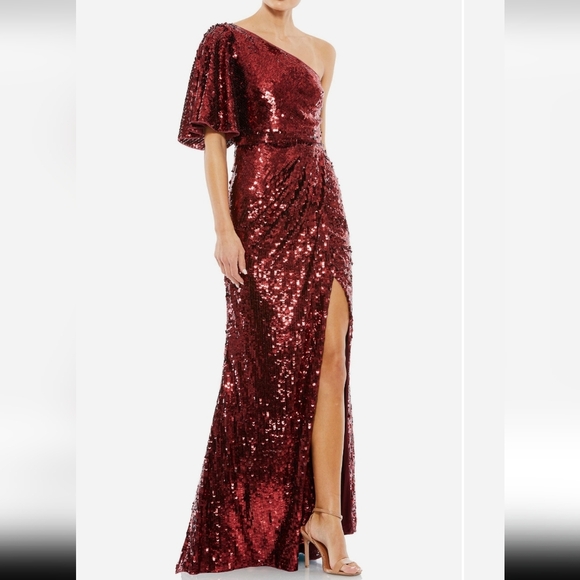 NWT Mac Duggal, One-Shoulder Sequin Column Gown, Burgundy, Size 4 -$598 - Picture 1 of 15